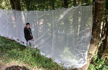 Filets de sécurité chute de pierres